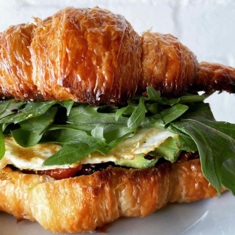 Ollie Vaughs breakfast and lunch cafe and bakery